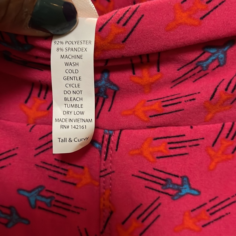 Lularoe Tall and Curvy Airplane Leggings Size 10-20 - Picture 4 of 6